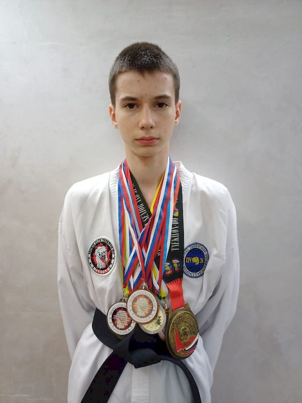 Косинов Дмитрий.